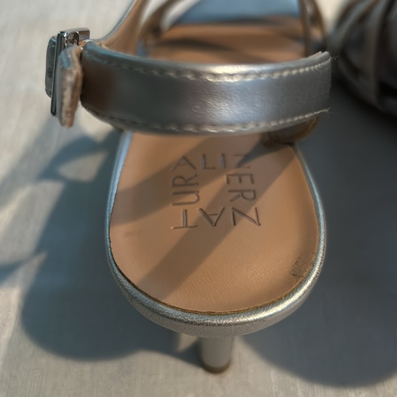 Naturalizer Women’s ‘Taimi’ Dress Sandals Heels Sparkly w/ Straps Size 9 New - Picture 14 of 15